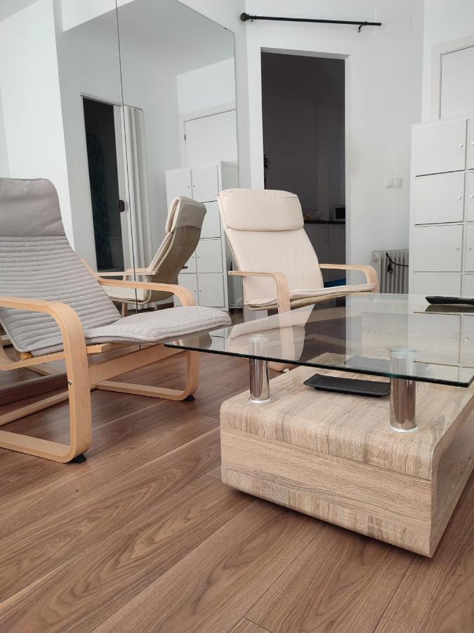 Loft House Triana Apartment เซบีญา ภายนอก รูปภาพ