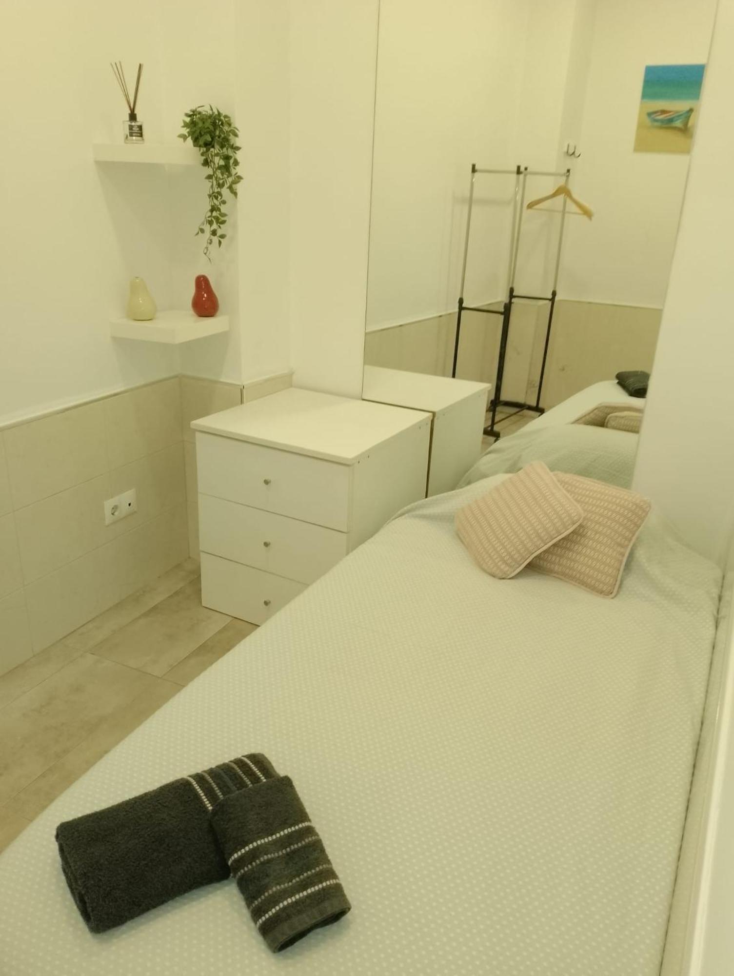 Loft House Triana Apartment เซบีญา ภายนอก รูปภาพ