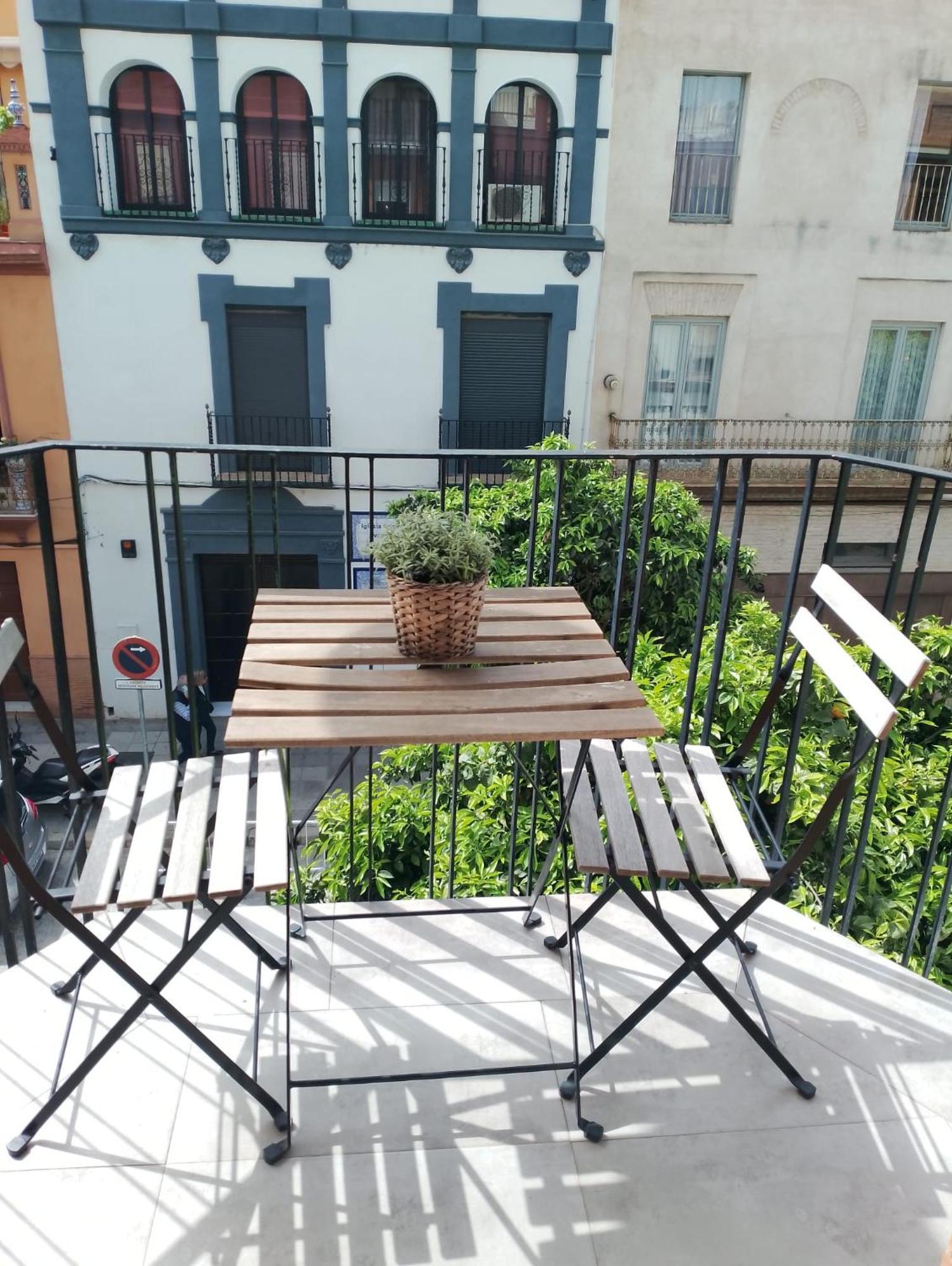 Loft House Triana Apartment เซบีญา ภายนอก รูปภาพ